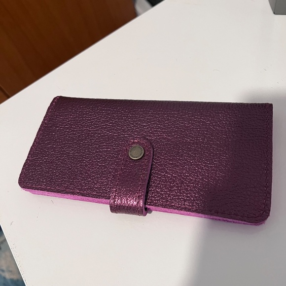Portland Leather Goods Women's Bifold Wallet Ultra Violet Metallic NEW - Picture 4 of 6